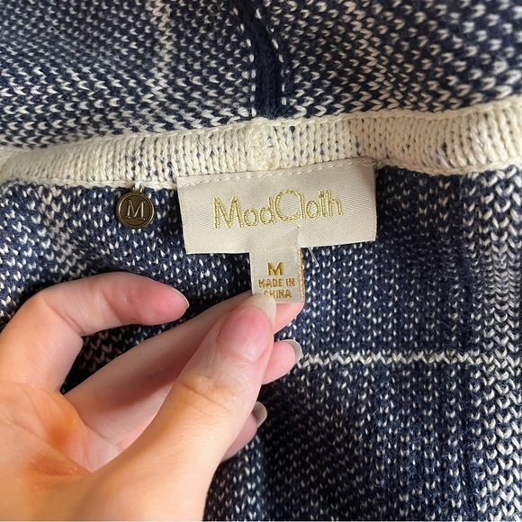 Modcloth Womens Blue White Window Pane Sweater Cardigan Size M Medium. - Picture 6 of 7
